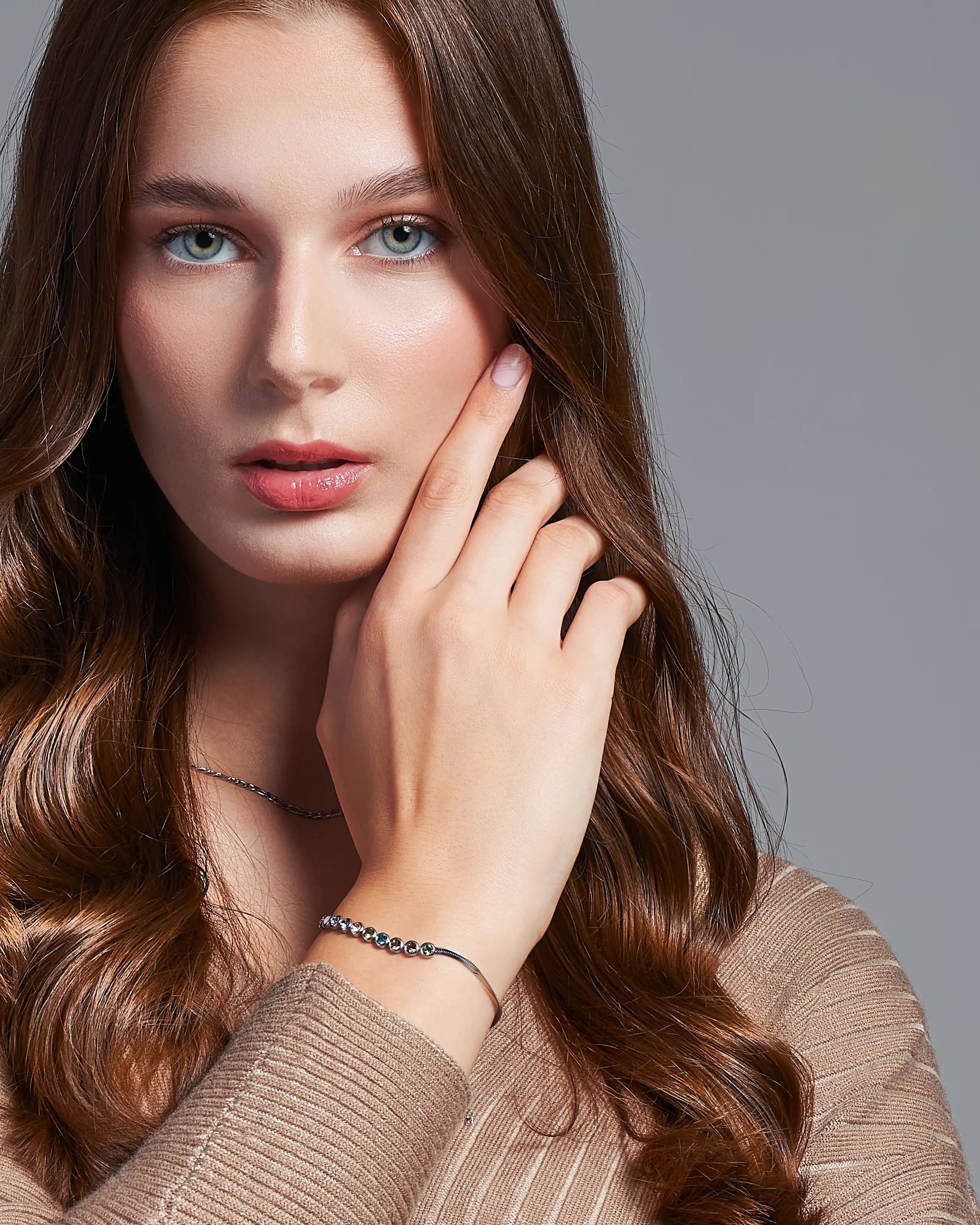 Dámsky Strieborný Náramok - Snake Chain & Multicolour Zircon